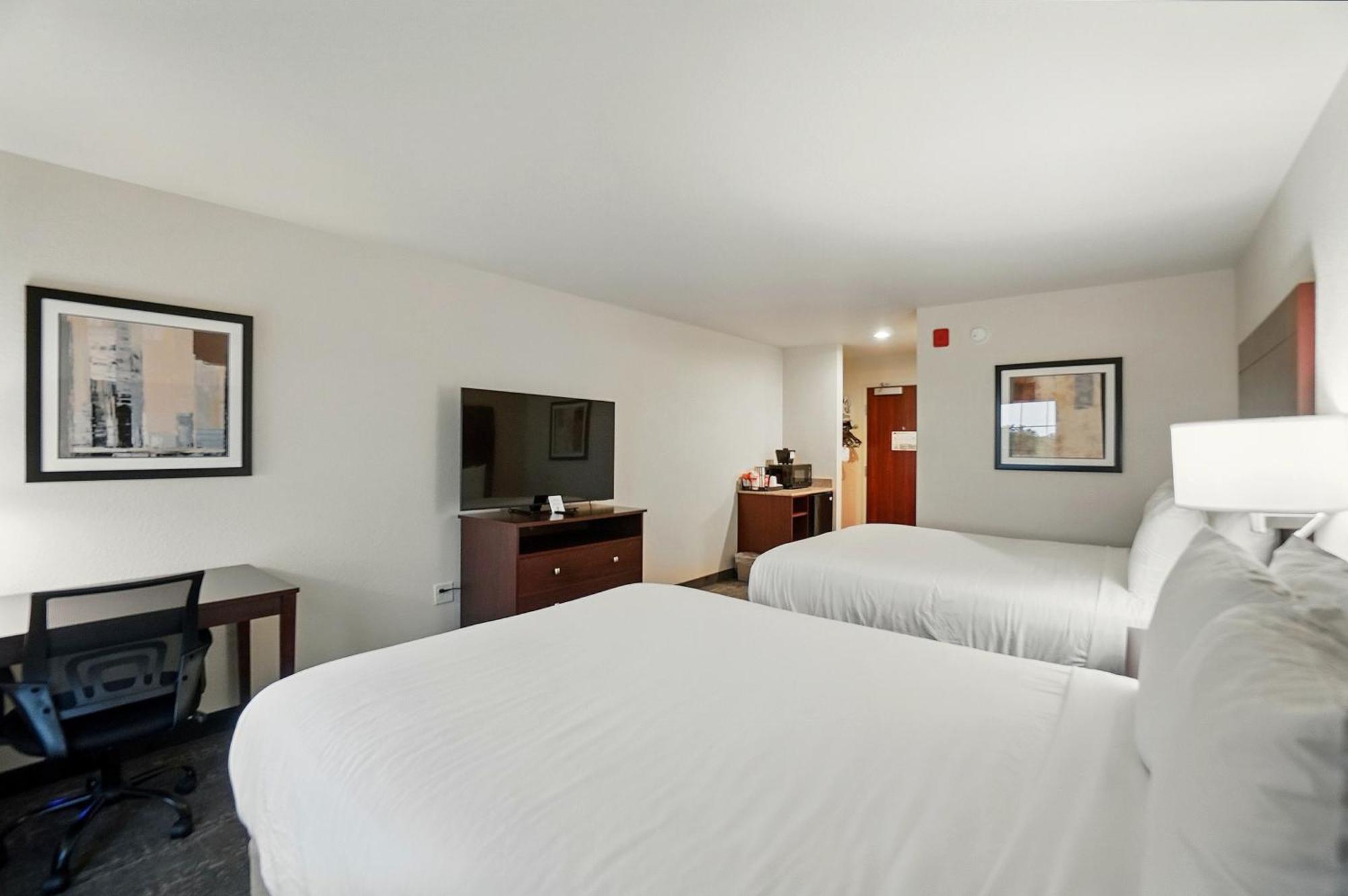 Cobblestone Hotel & Suites - Russells Point At Indian Lake Extérieur photo